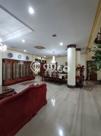 Best Deal Hunian Premium Ideal dan Luas di Menteng, Jakarta Pusat Best Deal Hunian Premium Ideal dan Luas di Menteng, Jakarta Pusat