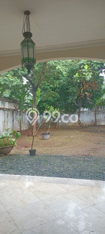 Ready to Use! Luxury House LT 788m2 Desain Elegan di patra kuningan Ready to Use! Luxury House LT 788m2 Desain Elegan di patra kuningan