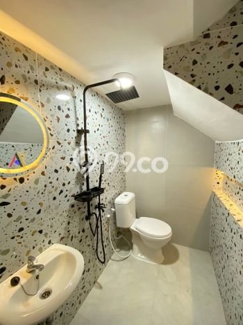 Jual Rumah Minimalis Bagus Punya 3 KT di Pancoran Mas Depok SHM Jual Rumah Minimalis Bagus Punya 3 KT di Pancoran Mas Depok SHM