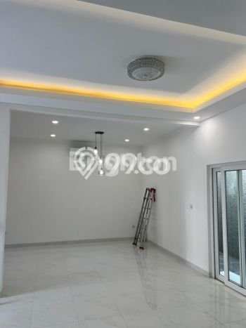 Dijual Rumah Luas Elegan Dengan View Cantik di Gading Serpong, Tangerang Dijual Rumah Luas Elegan Dengan View Cantik di Gading Serpong, Tangerang