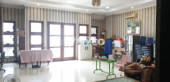 Dijual Rumah Luas Megah Dengan View Eksklusif di Muara Karang, Jakarta Utara Dijual Rumah Luas Megah Dengan View Eksklusif di Muara Karang, Jakarta Utara