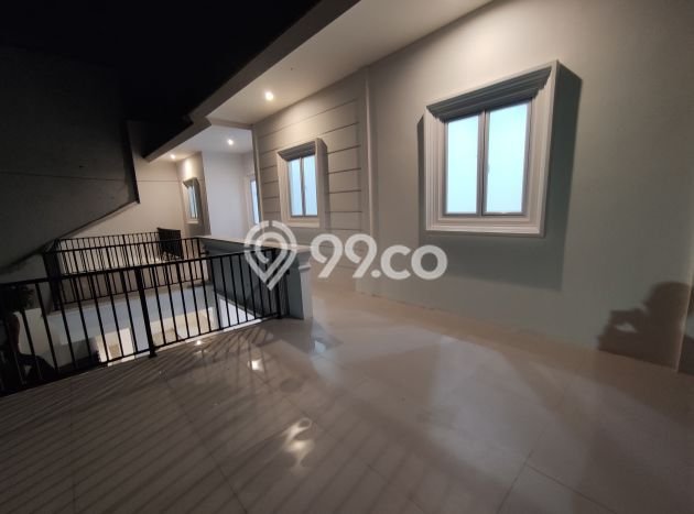 Jual Rumah Luas Megah Dengan View Cantik di Villa Melati Mas, Tangerang Selatan Jual Rumah Luas Megah Dengan View Cantik di Villa Melati Mas, Tangerang Selatan