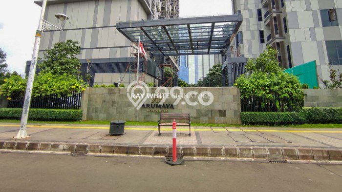 Dijual Tanah Lokasi Lebak Bulus, Jakarta Selatan Seluas 14000m2 Dijual Tanah Lokasi Lebak Bulus, Jakarta Selatan Seluas 14000m2