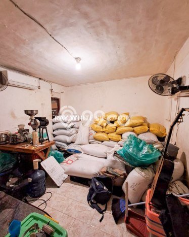 Siap Huni Rumah Mewah 3 Kamar di Mampang Prapatan Dekat ke Mana Pun Siap Huni Rumah Mewah 3 Kamar di Mampang Prapatan Dekat ke Mana Pun