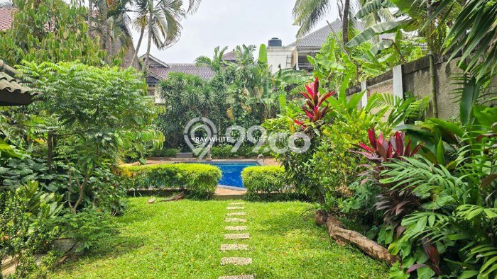 For Sale! Premium House LT 1031m2 Desain Elegan di Lebak Bulus For Sale! Premium House LT 1031m2 Desain Elegan di Lebak Bulus