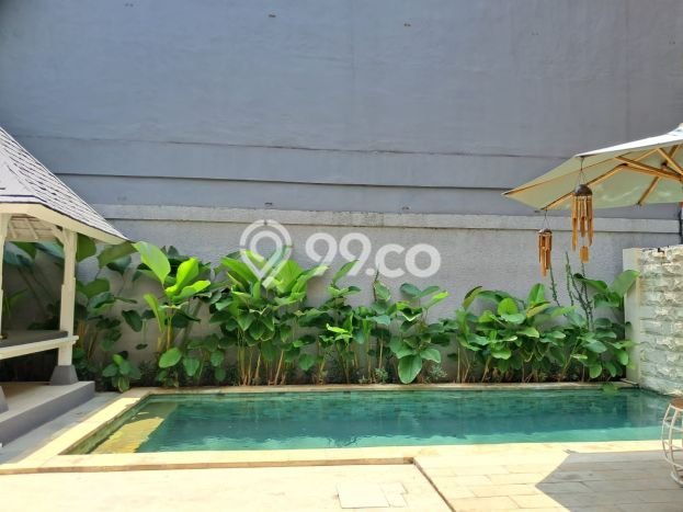 Rumah Premium di Badung Strategis Kondisi Baik Rumah Premium di Badung Strategis Kondisi Baik