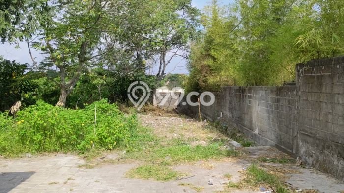 Tanah Dijual di Badung Seluas 1200m2 Strategis Tanah Dijual di Badung Seluas 1200m2 Strategis