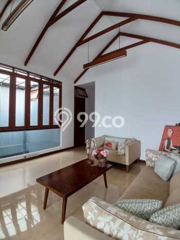 Hunian Mewah LB 250m2 Siap Huni Desain Elegan di Cipaku, Bandung Hunian Mewah LB 250m2 Siap Huni Desain Elegan di Cipaku, Bandung