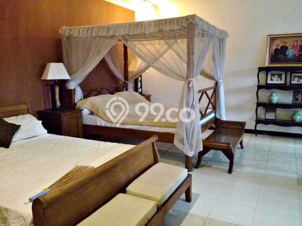 Rumah Mewah LB 650m2 Siap Pakai Desain Elegan di Setiabudi, Bandung Rumah Mewah LB 650m2 Siap Pakai Desain Elegan di Setiabudi, Bandung