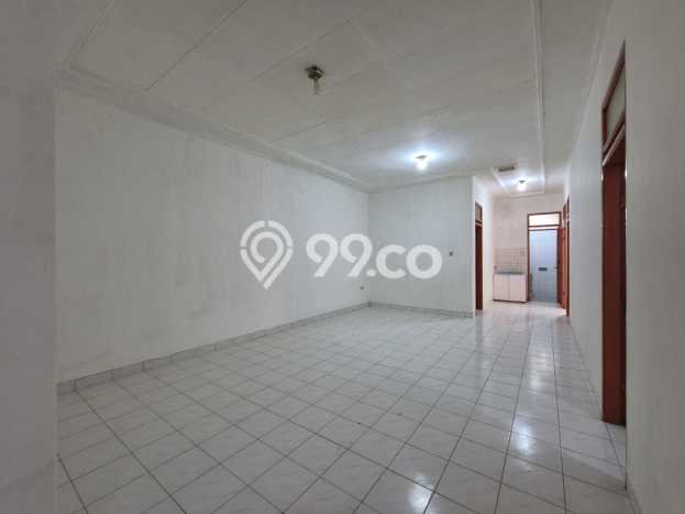 For Sale! Luxury House LT 172m2 Desain Elegan di Pajajaran For Sale! Luxury House LT 172m2 Desain Elegan di Pajajaran