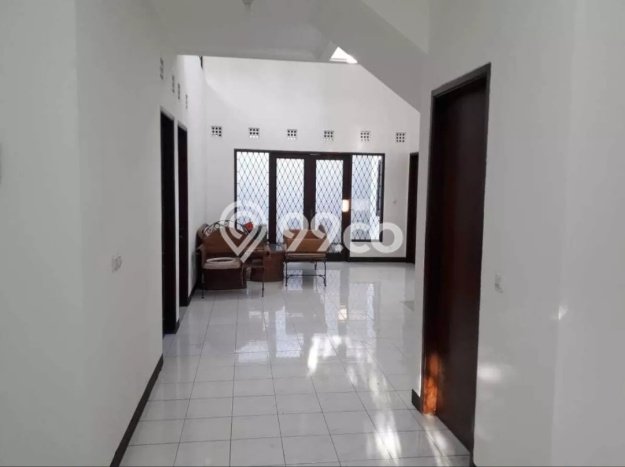For Sale! Premium House LT 236m2 Desain Modern di Setra Duta For Sale! Premium House LT 236m2 Desain Modern di Setra Duta