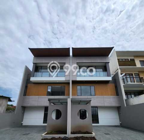 Ready to Use! Premium House LT 153m2 Desain Elegan di Setra Duta Ready to Use! Premium House LT 153m2 Desain Elegan di Setra Duta
