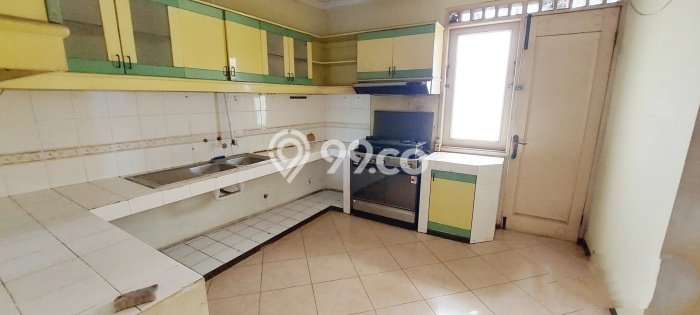 Rumah sewa siap pakai 3 KT di Setra Indah, Bandung Rumah sewa siap pakai 3 KT di Setra Indah, Bandung