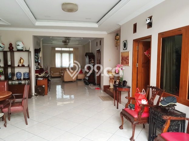 Dijual Rumah Mewah Elegan Dengan View Eksklusif di Bandung Kota, Bandung Dijual Rumah Mewah Elegan Dengan View Eksklusif di Bandung Kota, Bandung