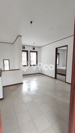 Rumah Modern 2 KT LT 180m2 di Setiabudi Rumah Modern 2 KT LT 180m2 di Setiabudi