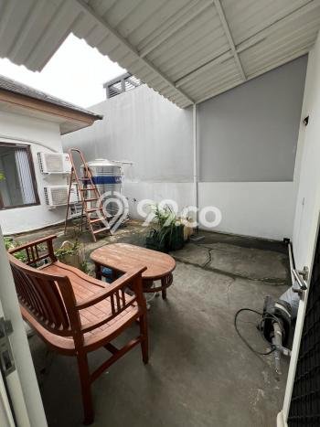 Dijual Rumah 2 Kamar Lokasi Strategis Nyaman dan Strategis di BSD Dijual Rumah 2 Kamar Lokasi Strategis Nyaman dan Strategis di BSD