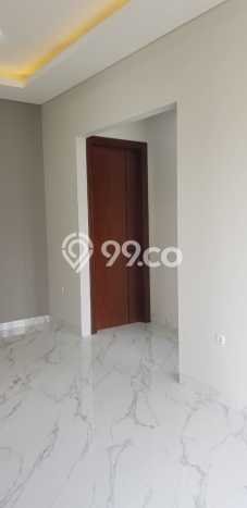 Dijual Rumah Premium dengan Fasilitas Sekitar Lengkap di BSD, Tangerang Selatan Dijual Rumah Premium dengan Fasilitas Sekitar Lengkap di BSD, Tangerang Selatan