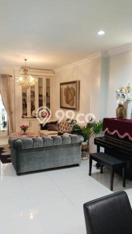 Rumah Eksklusif Siap Huni LT 160m2 di BSD, Tangerang Selatan Rumah Eksklusif Siap Huni LT 160m2 di BSD, Tangerang Selatan