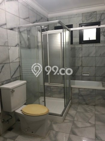 Rumah Mewah Siap Huni LT 600m2 di BSD, Tangerang Selatan Rumah Mewah Siap Huni LT 600m2 di BSD, Tangerang Selatan