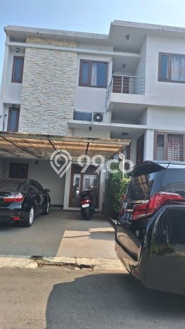 Jarang Ada! Rumah Kontrakan 4 Kamar Bagus Siap Huni Alam Sutera Jarang Ada! Rumah Kontrakan 4 Kamar Bagus Siap Huni Alam Sutera