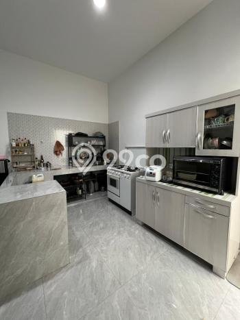 Dijual Rumah 2 Kamar Lokasi Strategis Nyaman dan Strategis di BSD Dijual Rumah 2 Kamar Lokasi Strategis Nyaman dan Strategis di BSD