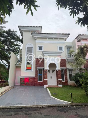 Ready to Use! Luxury House LT 180m2 Desain Elegan di Gading Serpong Ready to Use! Luxury House LT 180m2 Desain Elegan di Gading Serpong