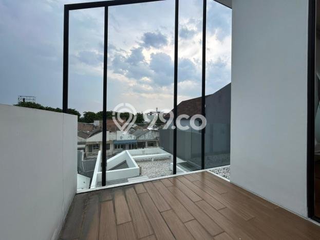 Dijual Rumah Mewah Elegan Dengan View Eksklusif di Muara Karang, Jakarta Utara Dijual Rumah Mewah Elegan Dengan View Eksklusif di Muara Karang, Jakarta Utara