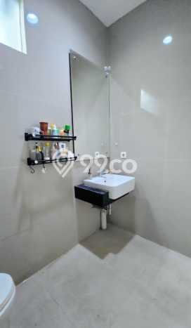 Dijual Hunian Rumah Terawat 3 Kamar di Cibubur, Bekasi Dijual Hunian Rumah Terawat 3 Kamar di Cibubur, Bekasi