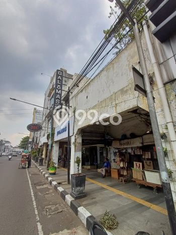 Ruko Dijual di Prime Area Bandung Luas 320m2 Ruko Dijual di Prime Area Bandung Luas 320m2