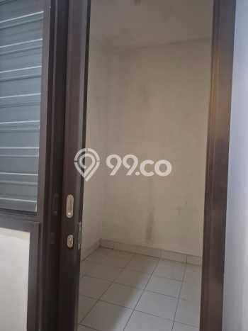 Rumah 2 KT 2 KM Newly Renovated di Lokasi Prestisius Green Lake City, Jakarta Barat Rumah 2 KT 2 KM Newly Renovated di Lokasi Prestisius Green Lake City, Jakarta Barat