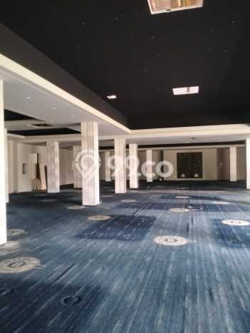 Komersial Bagus Dijual LB 1100m2 Lokasi Strategis Tangerang Area Cocok untuk Bisnis Komersial Bagus Dijual LB 1100m2 Lokasi Strategis Tangerang Area Cocok untuk Bisnis
