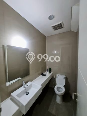 Rumah Asri di Alam Sutera, Tangerang, LT 126m² LB 231m² Rumah Asri di Alam Sutera, Tangerang, LT 126m² LB 231m²