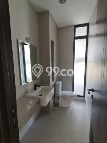 Dijual Rumah Mewah Elegan Dengan View Cantik di Alam Sutera, Tangerang Dijual Rumah Mewah Elegan Dengan View Cantik di Alam Sutera, Tangerang