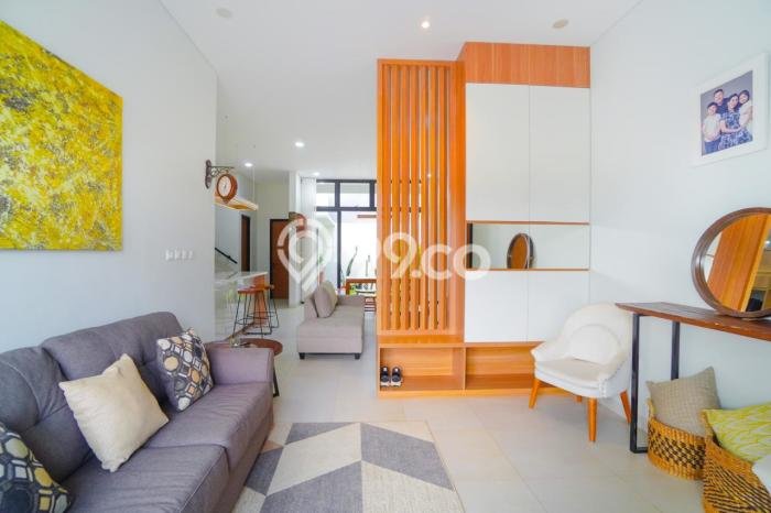 Rumah Elit Modern Tanpa Renovasi di Gading Serpong Tangerang Rumah Elit Modern Tanpa Renovasi di Gading Serpong Tangerang