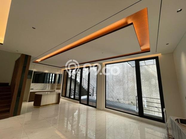 Hunian Elit LB 550m2 Siap Pakai Desain Elegan di Gading Serpong Scientia Garden, Tangerang Hunian Elit LB 550m2 Siap Pakai Desain Elegan di Gading Serpong Scientia Garden, Tangerang