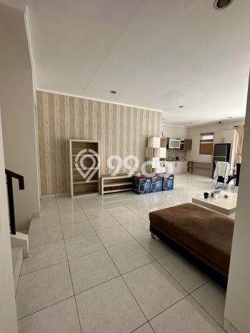 Rumah Elit Modern Tanpa Renovasi di BSD De Park Tangerang Rumah Elit Modern Tanpa Renovasi di BSD De Park Tangerang