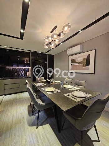 Jual Rumah Mewah Elegan Dengan View Eksklusif di Gading Serpong, Tangerang Jual Rumah Mewah Elegan Dengan View Eksklusif di Gading Serpong, Tangerang