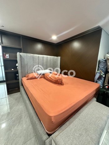 Rumah Kualitas Premium 4 Kamar Tidur Akses Dekat di Jantung Kota BSD Green Wich, Tangerang Rumah Kualitas Premium 4 Kamar Tidur Akses Dekat di Jantung Kota BSD Green Wich, Tangerang