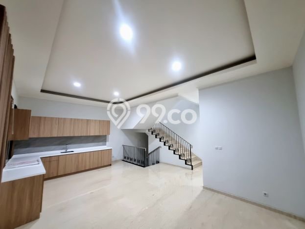 Rumah Asri di Alam Sutera, Tangerang, LT 126m² LB 231m² Rumah Asri di Alam Sutera, Tangerang, LT 126m² LB 231m²