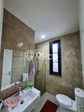 Rumah Asri di Alam Sutera, Tangerang, LT 126m² LB 231m² Rumah Asri di Alam Sutera, Tangerang, LT 126m² LB 231m²