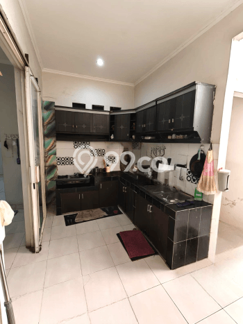 Rumah Luas Asri 3 KT Siap Pakai di Harapan Indah Bekasi Rumah Luas Asri 3 KT Siap Pakai di Harapan Indah Bekasi