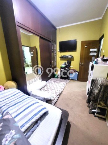 Rumah Luas Asri 2 KT Siap Pakai di Harapan Indah Bekasi Rumah Luas Asri 2 KT Siap Pakai di Harapan Indah Bekasi
