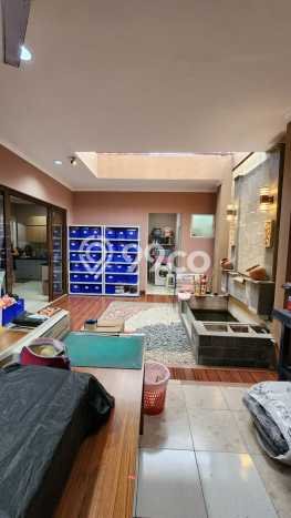 Rumah Eksklusif Siap Huni LT 162m2 di BSD, Tangerang Selatan Rumah Eksklusif Siap Huni LT 162m2 di BSD, Tangerang Selatan