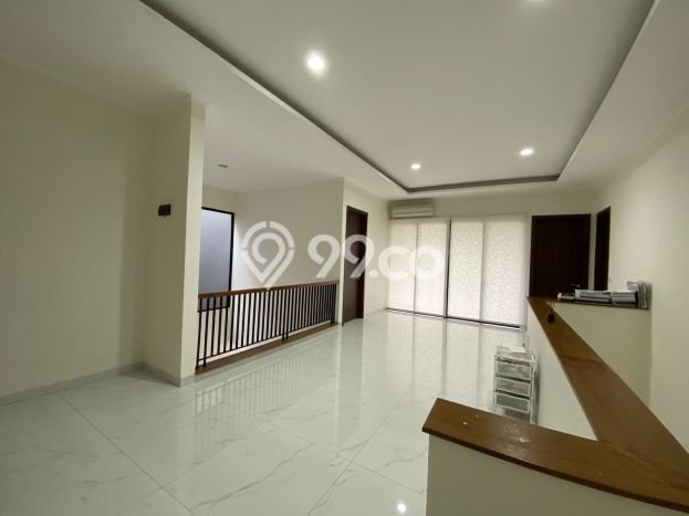 Rumah Elit Modern Siap Huni di Suvarna Sutera Tangerang Rumah Elit Modern Siap Huni di Suvarna Sutera Tangerang