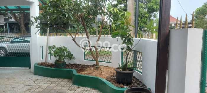 Rumah Strategis Modern Lb 100m2 di Serpong Utara, Tangerang Selatan Rumah Strategis Modern Lb 100m2 di Serpong Utara, Tangerang Selatan