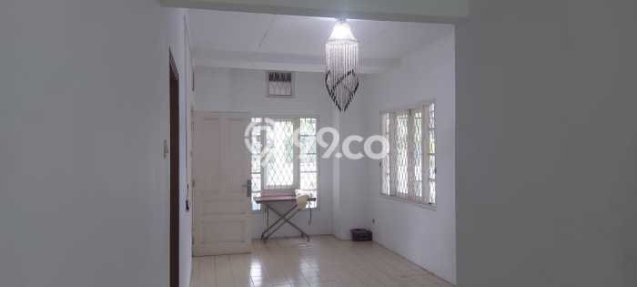 Rumah Strategis Modern Lb 100m2 di Serpong Utara, Tangerang Selatan Rumah Strategis Modern Lb 100m2 di Serpong Utara, Tangerang Selatan