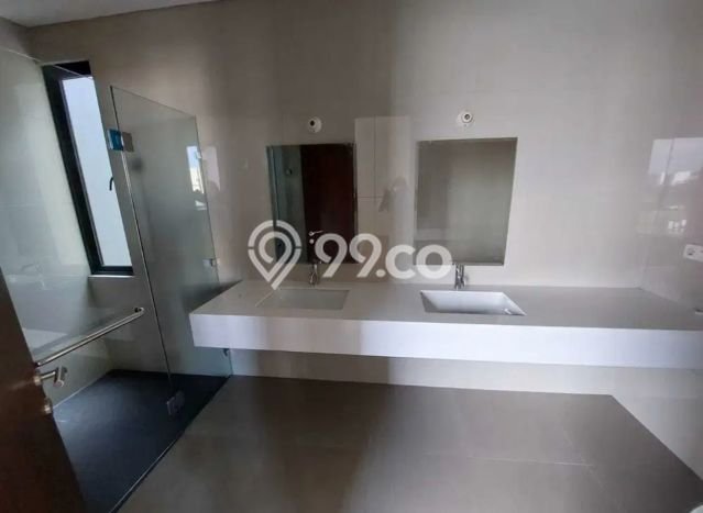 Rumah Elit Modern Siap Huni di Suvarna Sutera Tangerang Rumah Elit Modern Siap Huni di Suvarna Sutera Tangerang
