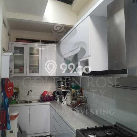 Jual Rumah Mewah Elegan Dengan View Eksklusif di Gading Serpong, Tangerang Jual Rumah Mewah Elegan Dengan View Eksklusif di Gading Serpong, Tangerang