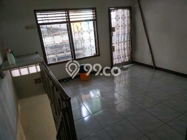Dijual Hunian Rumah Terawat 3 Kamar di Angke, Jakarta Barat Dijual Hunian Rumah Terawat 3 Kamar di Angke, Jakarta Barat