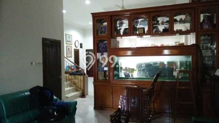 Jual Rumah Luas Elegan Dengan View Eksklusif di Tamansari, Jakarta Barat Jual Rumah Luas Elegan Dengan View Eksklusif di Tamansari, Jakarta Barat